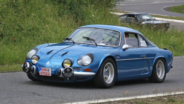 How High-Quality Backlinks Drive More Traffic to Automotive Websites